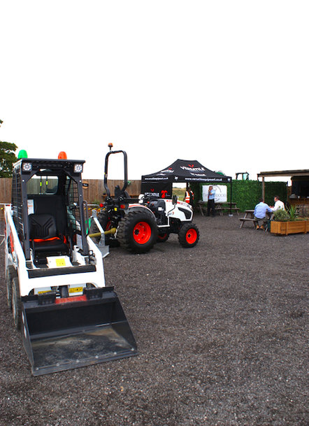 Bobcat Dealer Versatile Equipment Celebrates Area Expansion